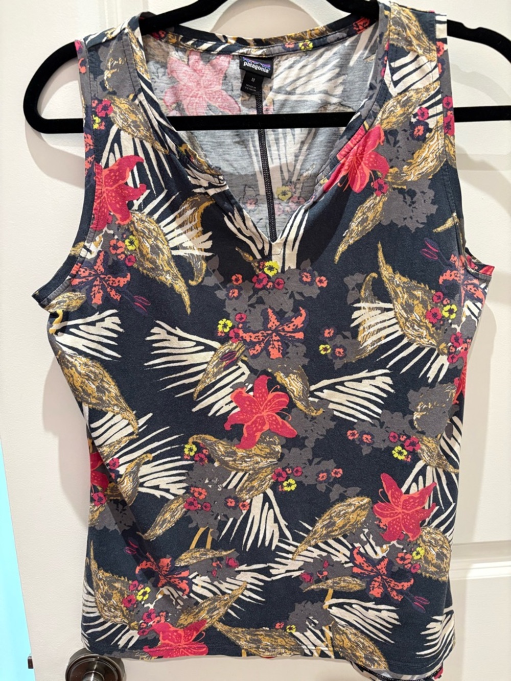 Patagonia Floral-Print Sleeveless Tank Top - Navy with Pink & Gold